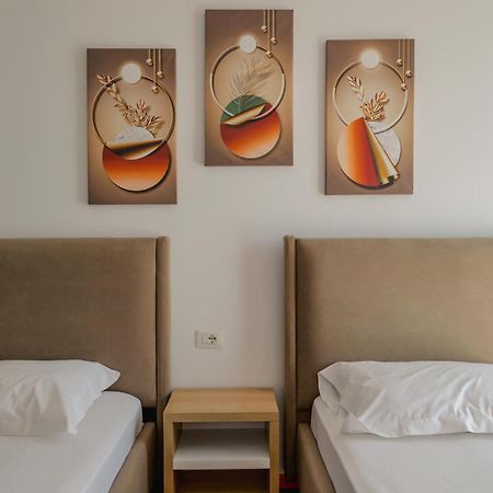 Hotel Summer Sarande Exterior photo