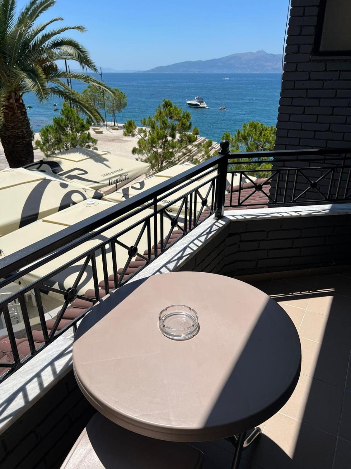 Hotel Summer Sarande Exterior photo