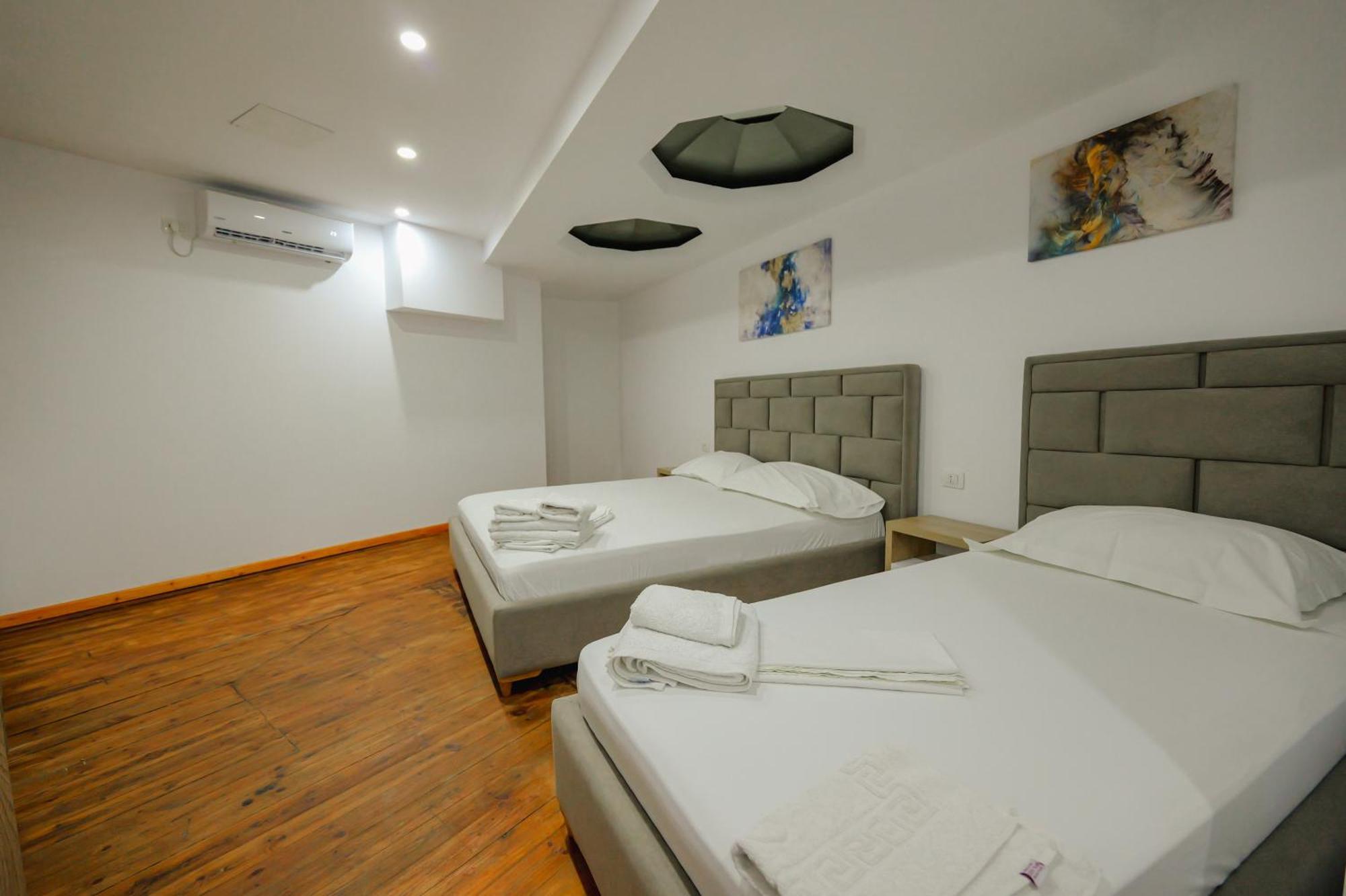 Hotel Summer Sarande Exterior photo