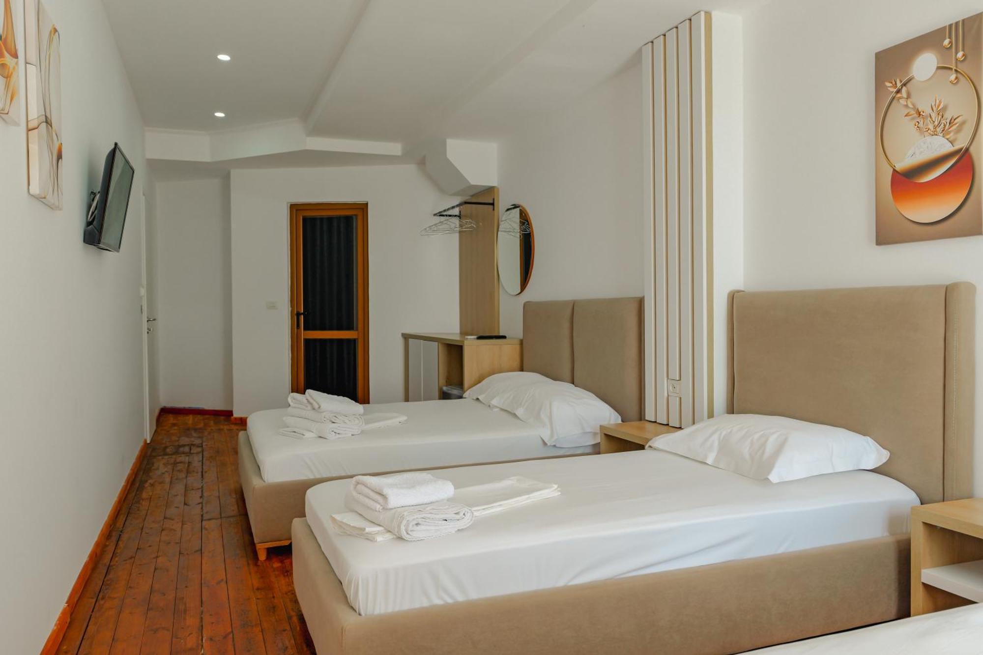Hotel Summer Sarande Exterior photo