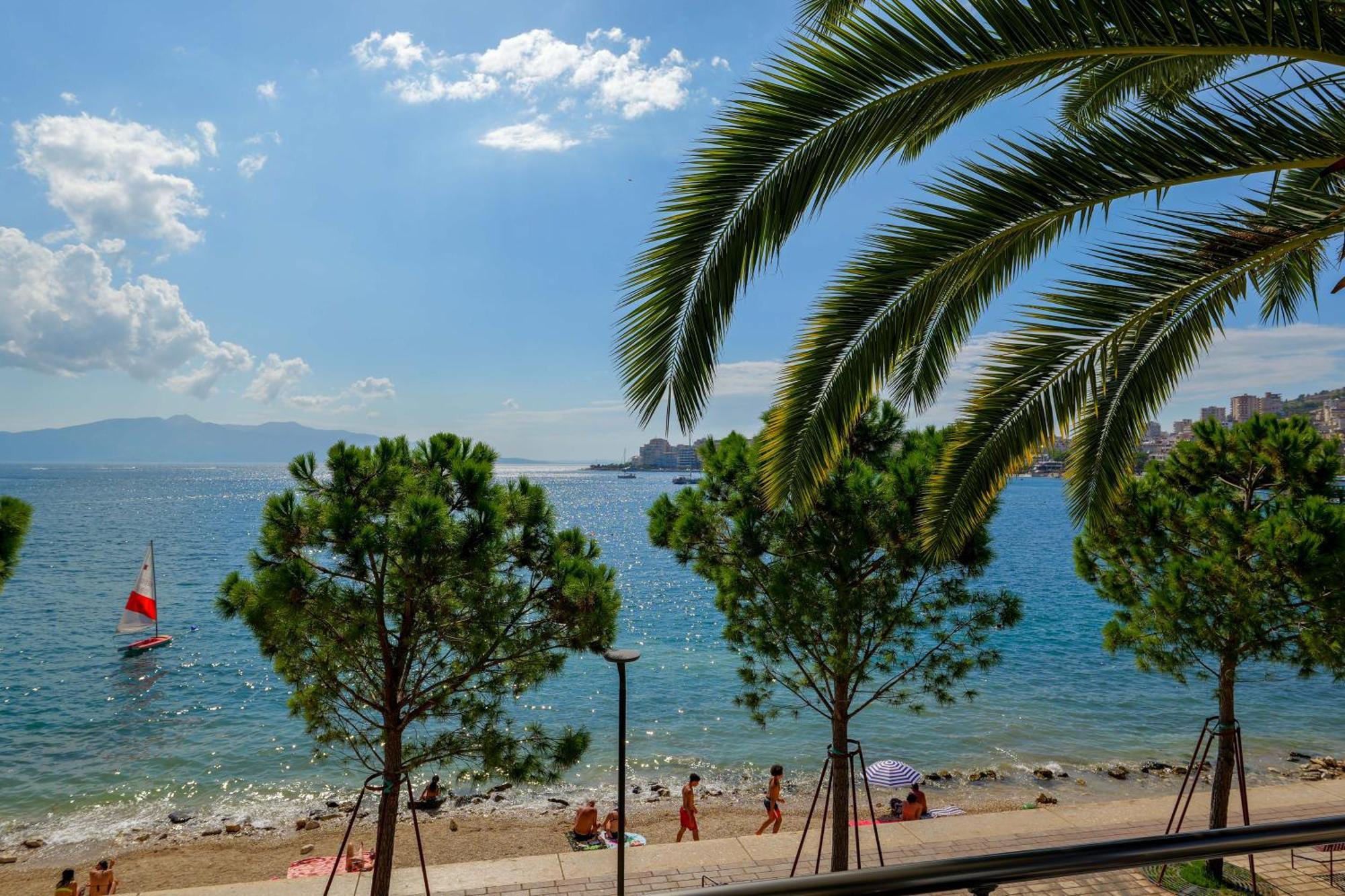 Hotel Summer Sarande Exterior photo